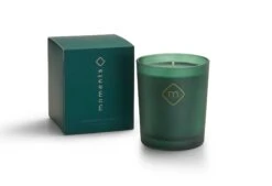 Geurkaars Moments Forest Breeze 13 Geurkaars Moments Forest Breeze -Exporteren Droomnest Winkel 0031 verpakking inhoud candle xl forest breeze