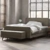 Boxspring Home 102