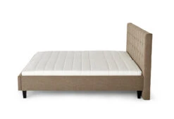 Gestoffeerd Bedframe Capella Julia 33 Gestoffeerd Bedframe Capella Julia -Exporteren Droomnest Winkel 22010139 swiss sense product capella julia design zijkant