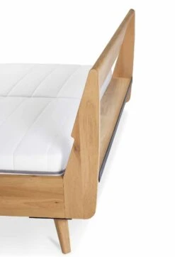 Bedframe Balance Tender -Exporteren Droomnest Winkel balance tender 1366x2000 0002 hb 2 1