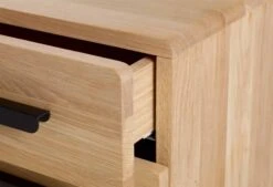 Nachtkast Balance Curve Met Zwart-metalen Handvat -Exporteren Droomnest Winkel balance tender 0019 nk curve curve detail 1