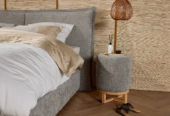 Boxspring Capella Cuscino - Snel Leverbaar -Exporteren Droomnest Winkel capella cuscino sfeer detail kastje 2