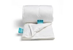 Dixxius Bronze Royal Custom Climate Partnerdekbed -Exporteren Droomnest Winkel climate partnerdekbed opgerold front punt teruggeslagen