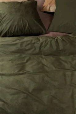 At Home By Beddinghouse Cosy Corduroy Dekbedovertrek Green -Exporteren Droomnest Winkel cosy corduroy green 40 detail large 1