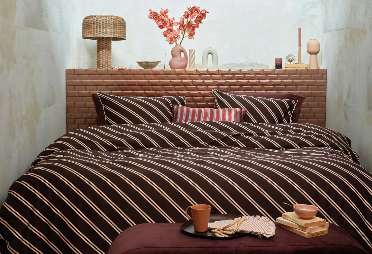 VTwonen Vt Wonen Diagonal Dekbedovertrek Dark Red 4 VTwonen Vt Wonen Diagonal Dekbedovertrek Dark Red - Afbeelding 4