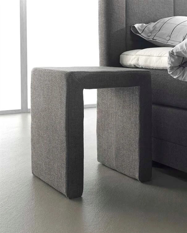 Hocker Square Gestoffeerd 1 Hocker Square Gestoffeerd