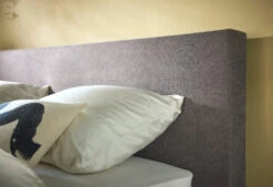 Boxspring Home 406 -Exporteren Droomnest Winkel home406 detail hb close