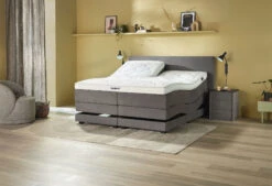 Boxspring Home 406 -Exporteren Droomnest Winkel home406 sfeer schuin kaal elektro
