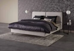 Exporteren Droomnest Winkel 30 Gestoffeerd Bedframe Online-Only Night Stockholm