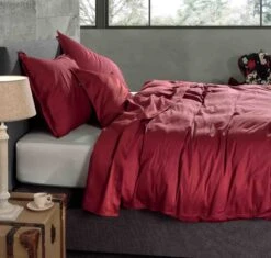 Zo!Home Satinado Dekbedovertrek Spicy Red -Exporteren Droomnest Winkel zo home dekbedovertrek satinado spicy red 5
